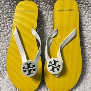 Flip flop size 5